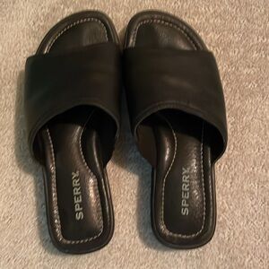 Sperry women’s black Leather Slide Sandals